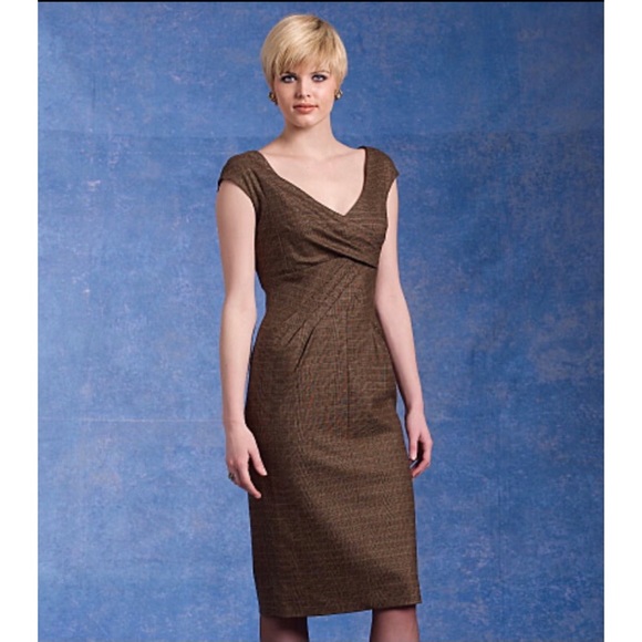 Vintage Michael Kors Made In Italy Wool Dress, size 2 - Picture 13 of 13